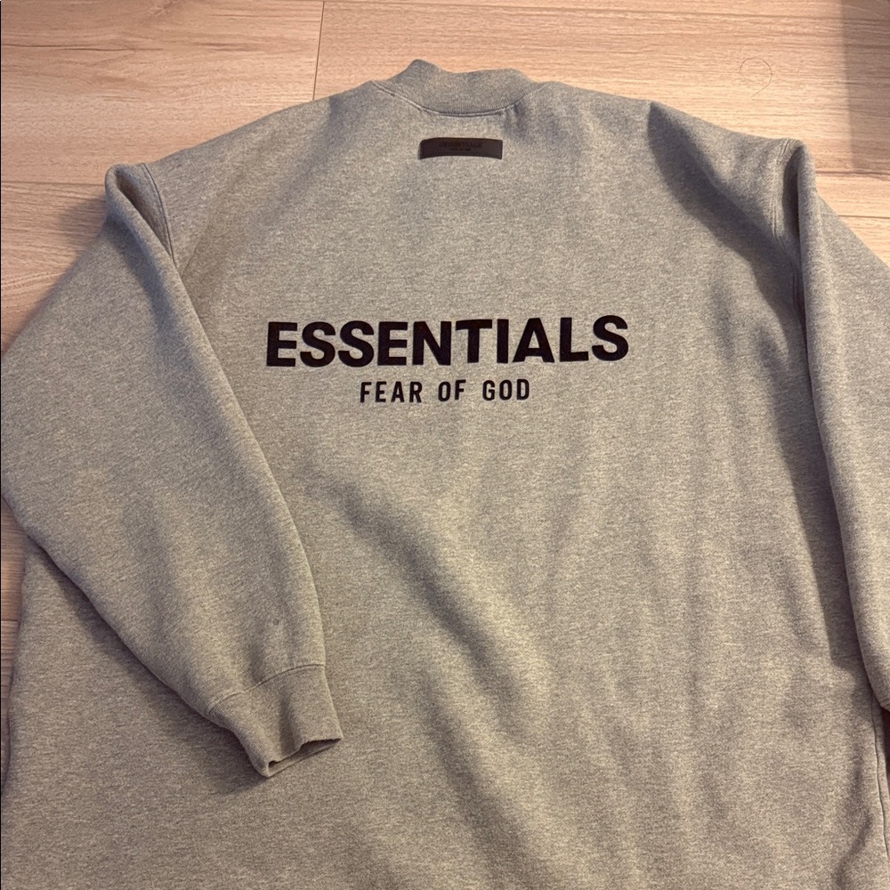 Mens Essentials grey crew oversized sweater size S